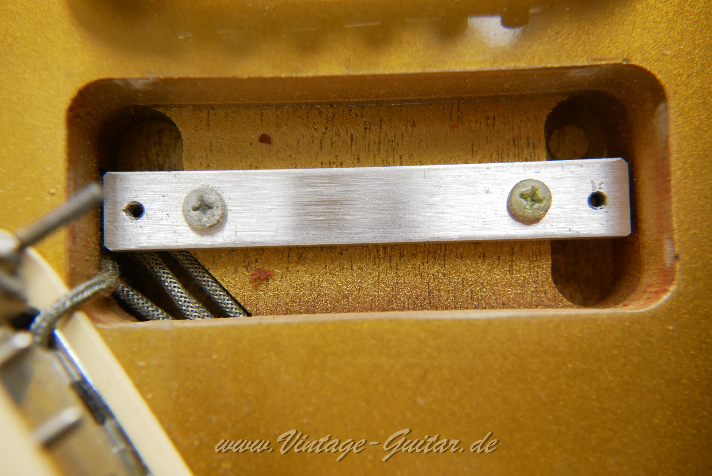 img/vintage/5591/Gibson_Les Paul_Deluxe_Goldtop_1969_1970-023.JPG